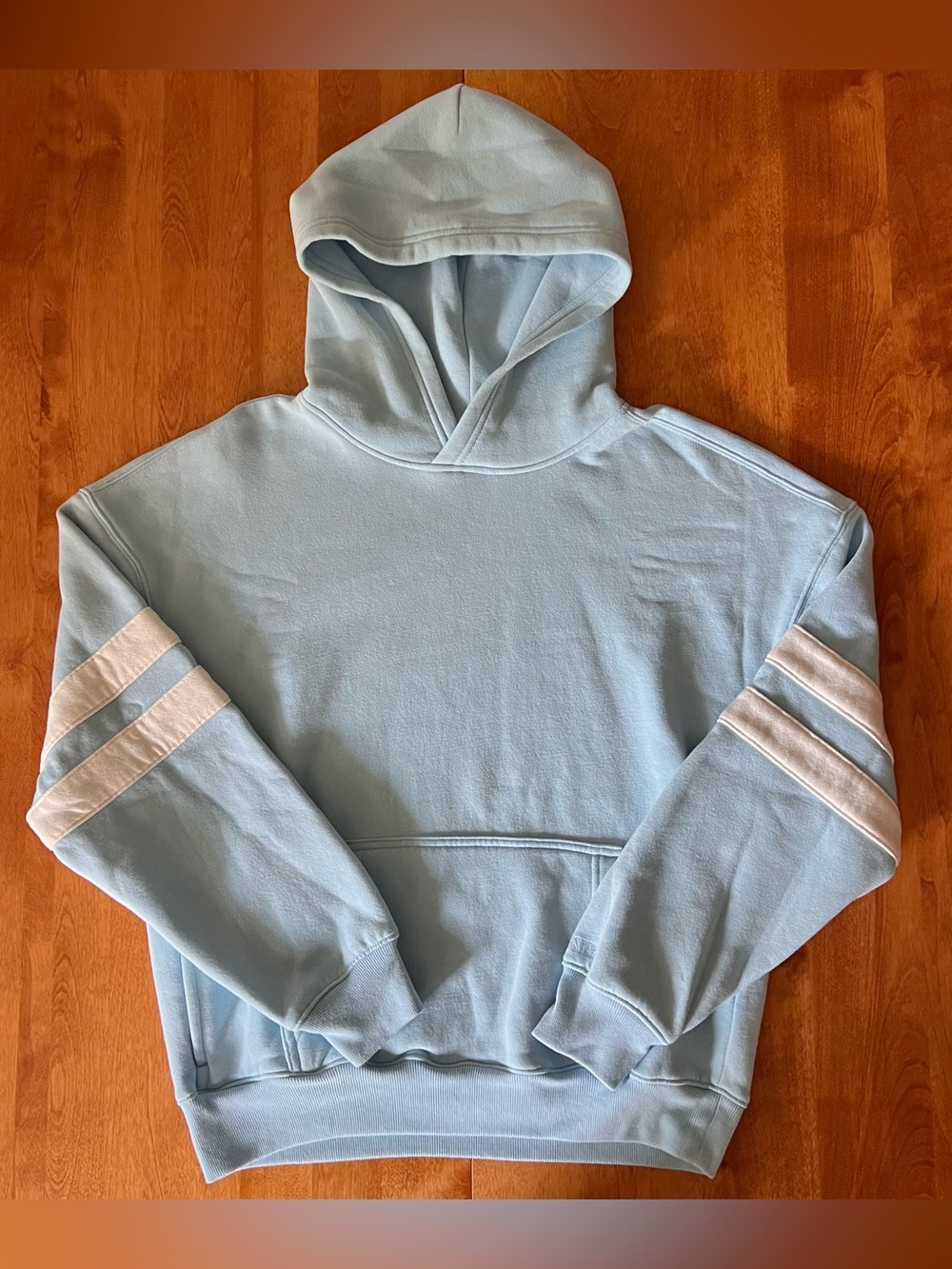 Hollister Boxy Fit Pullover Hoodie